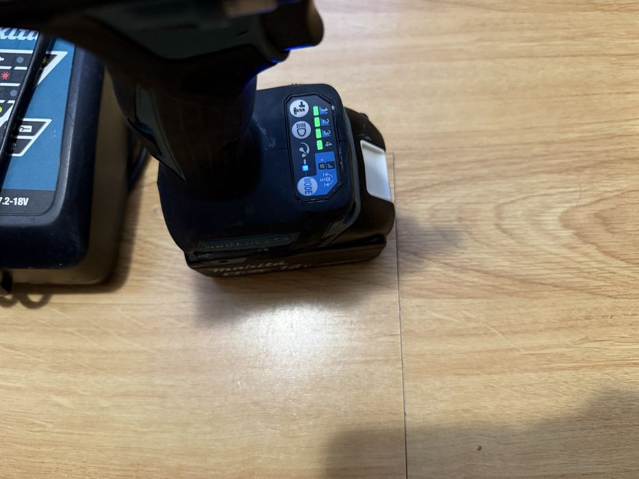 Гайковерт Makita DTW300