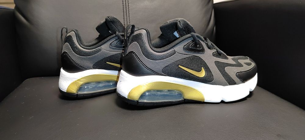 Nike Air Max 200, номер 36,5