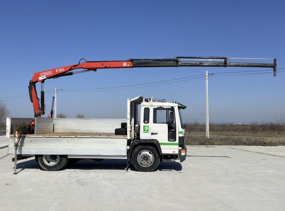 Camion Volvo FL6 14t Basculabil /Macara Fassi F80 /Recent adus