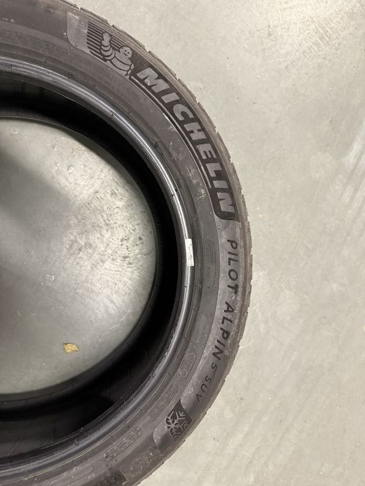 Michelin 235/55 R20