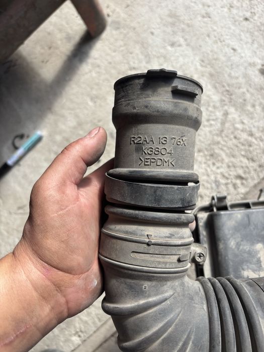 филтърна кутия/дебитомер/гофриран маркуч/гофре за mazda 6 2.2