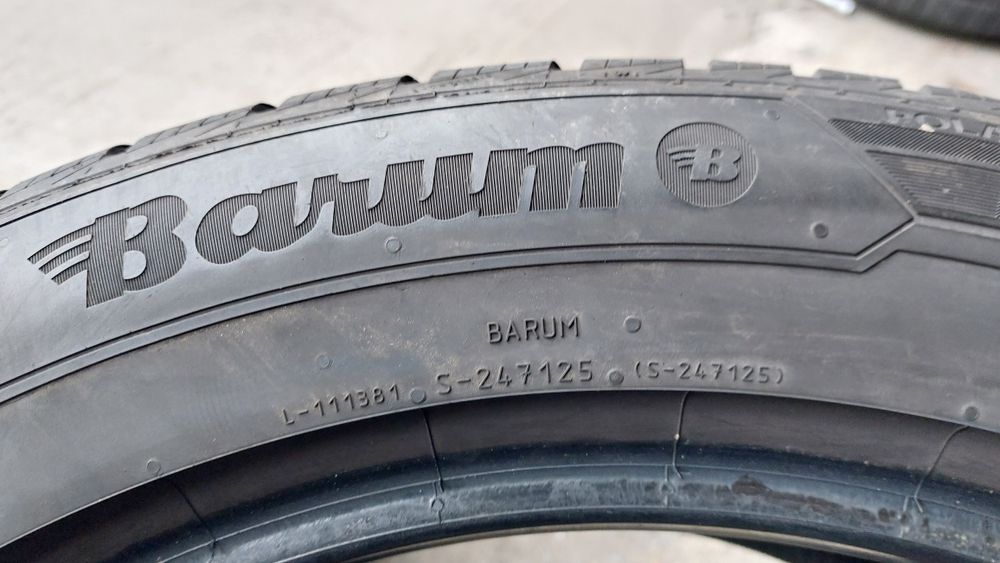 Зимни гуми 235/55/19 Barum Polaris 5 2 броя