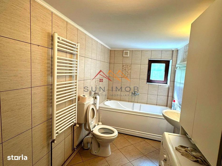 Casa P+E+M 5 camere, an 2019, renovat 2023, toate utilitatile