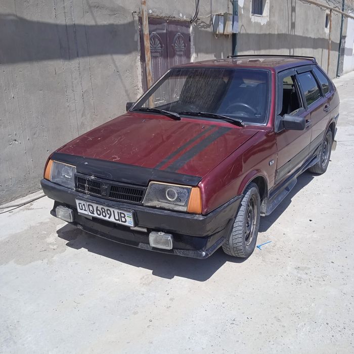 Lada Samara 09 sotiladi