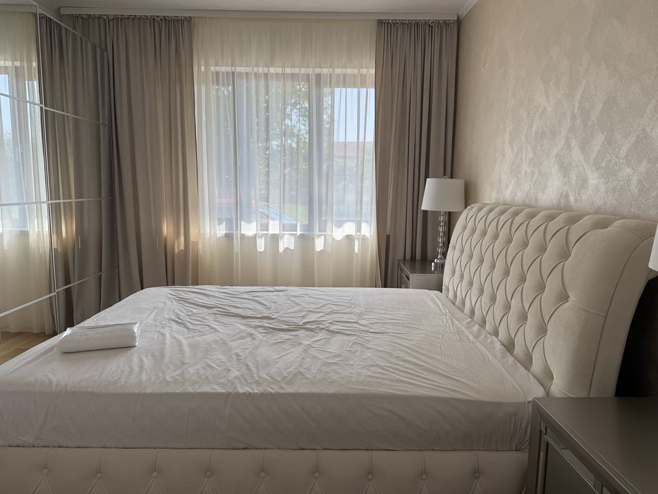 Casa lux de vanzare in Oradea | in Tineretului | Tokai