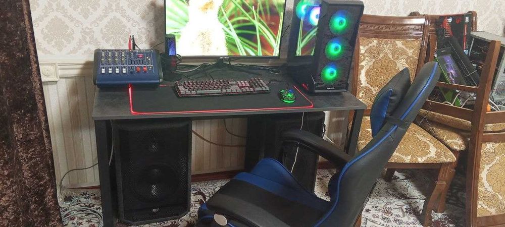 Igravoy kompyuter komplekt slot stuli bilan srochna sotiladi