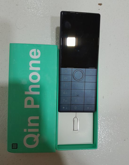 Qin F22 Android wifi bor  4G 3/16 Gb Срочно