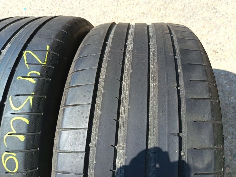 Anvelope vara 245 40 18 dunlop 2021 5.5mm