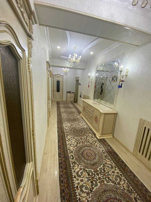 №4967 Продается квартира 4х ком ДСК