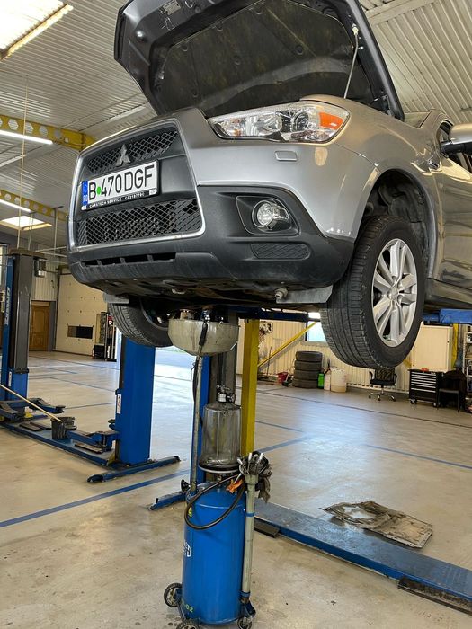 Vand Mitsubishi Asx 2011 1.8d