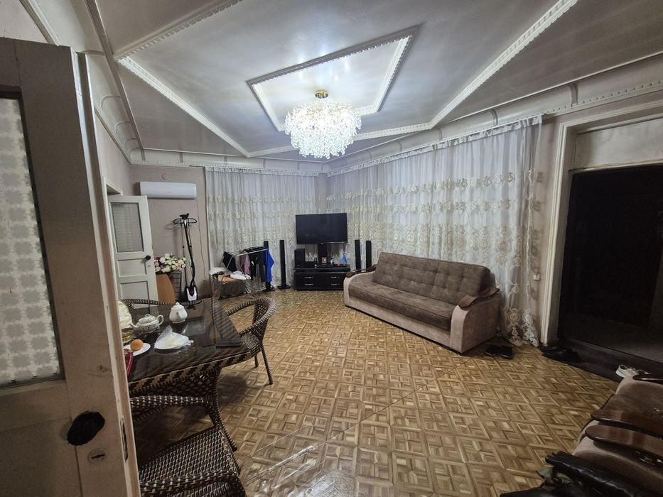 Продаётся Участок 5.5 соток. Юнус-абадский район.