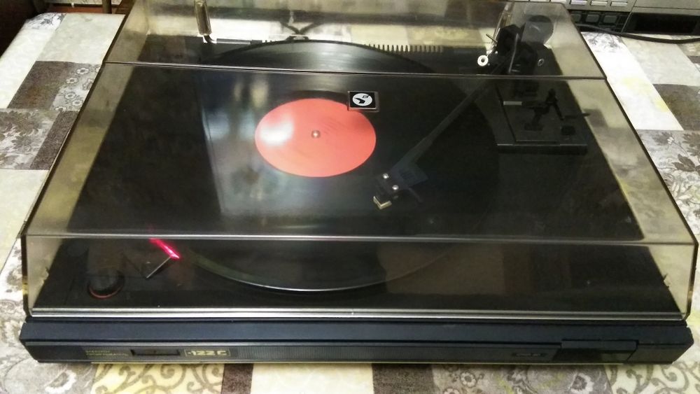 Проигрыватель Вега-122