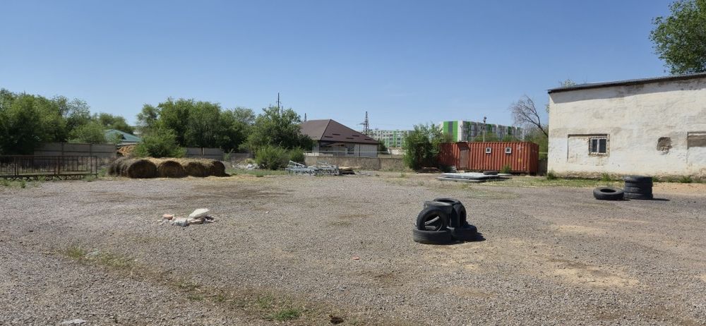 Продаётся складское помещение.