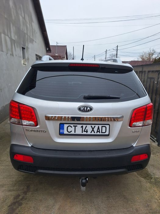 KIA Sorento 2010 — imagine 4