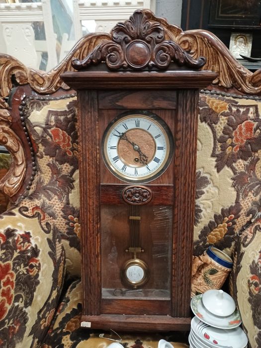 Здравейте продавам подов часовник.