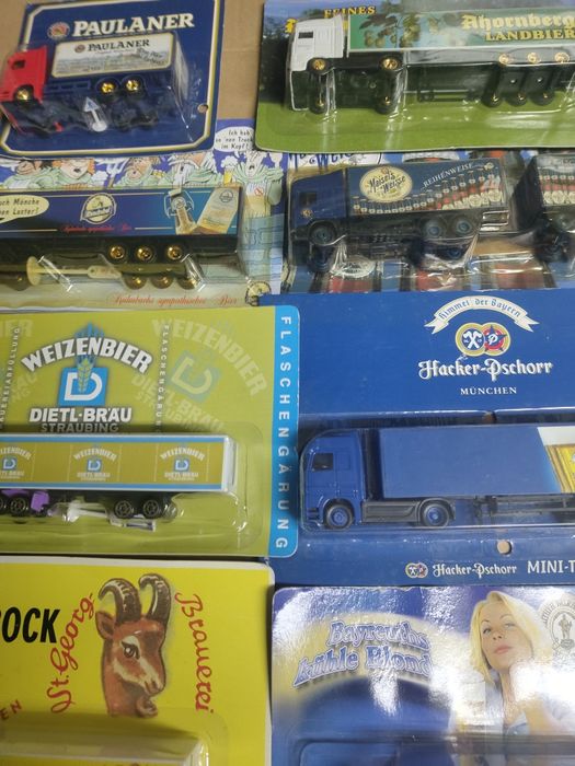 Лот от колекционерски камиончета- нови...