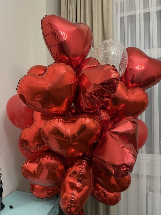 Шарики праздничные