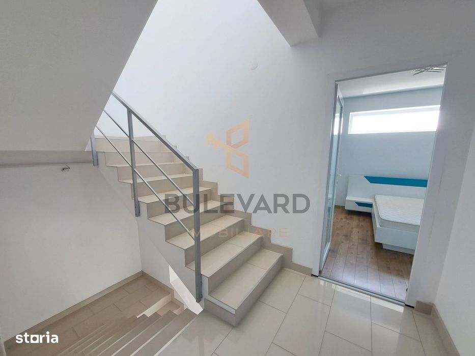 Casa tip dulplex 120 mp + 80 mp terase + garaj, zona Liceu Waldorf