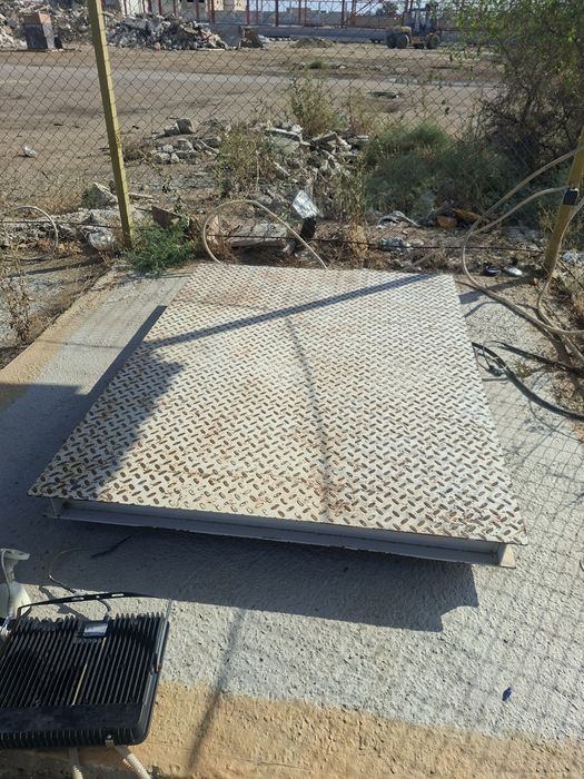 Весы  электронные