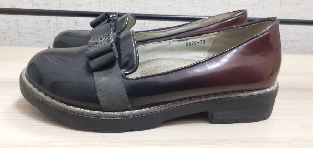 Продам обувь детские