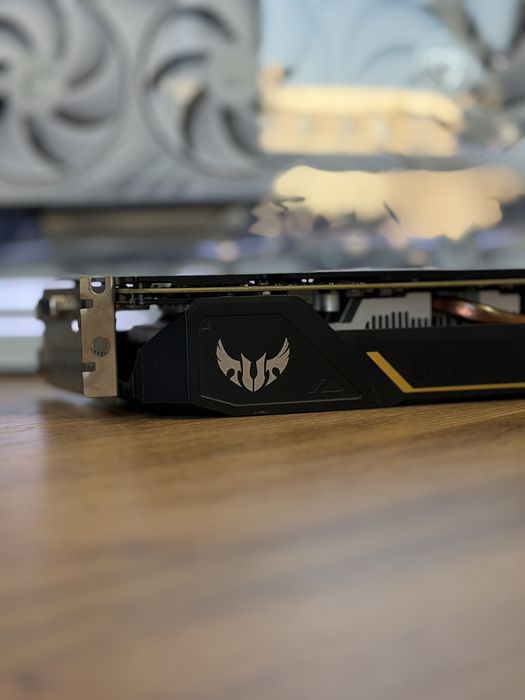 Видеокарта GTX 1660 SUPER