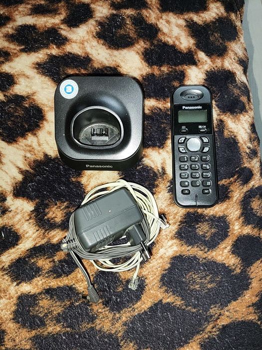 Продам телефон Панасоник