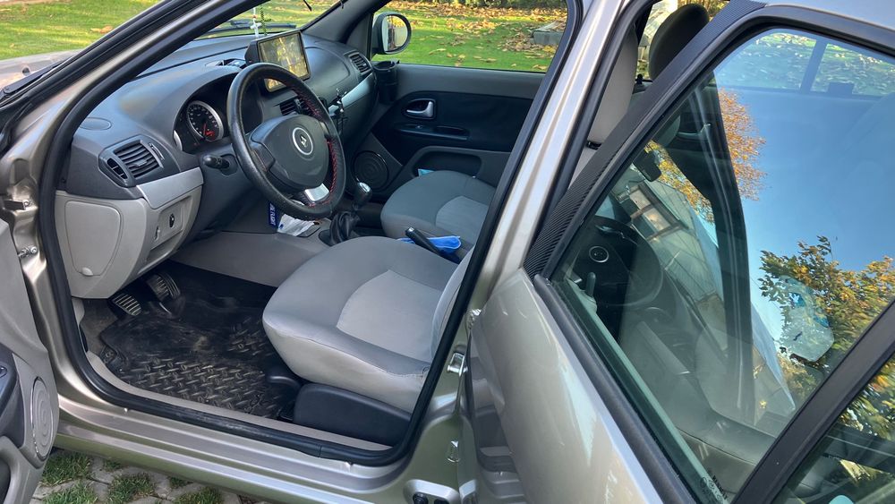 Renault Symbol-Thalia 2010 , 1.2-16v