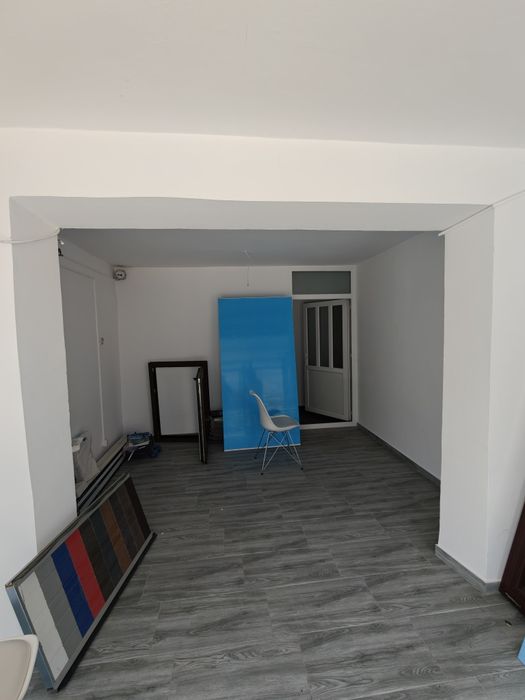 Închiriez spatiu comercial Alexandria