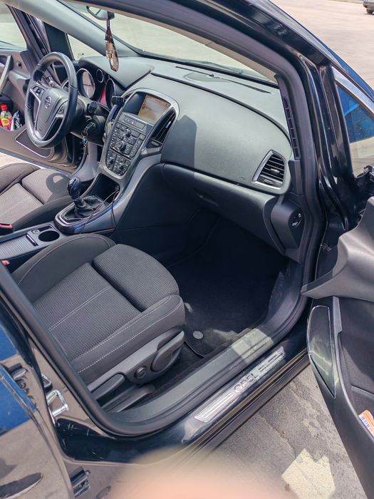 OPEL Astra 2012 — imagine 5