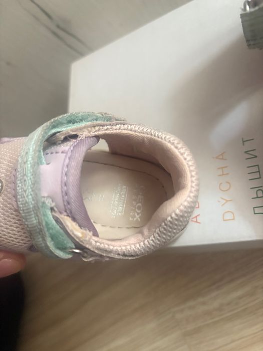 Сандали Geox за момиче 19 номер