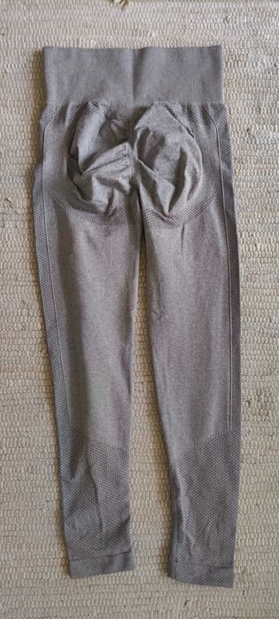 Ластичен спортен клин