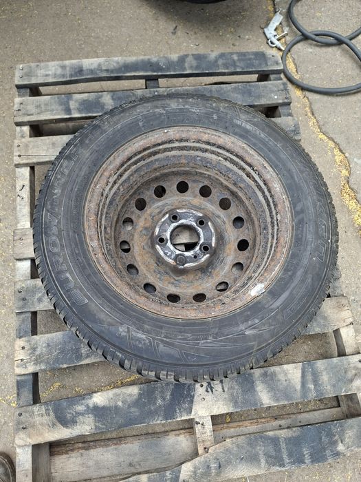 1бр. Резервна 15" 5Х114.3мм Киа, Хюндай/ 5x114.3mm Джанта с гума