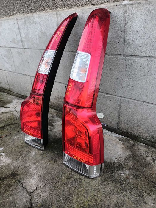 ляв и десен долен и горен стоп за волво в70 комби VOLVO V70