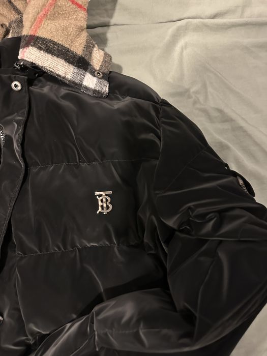 Geaca Burberry neagra