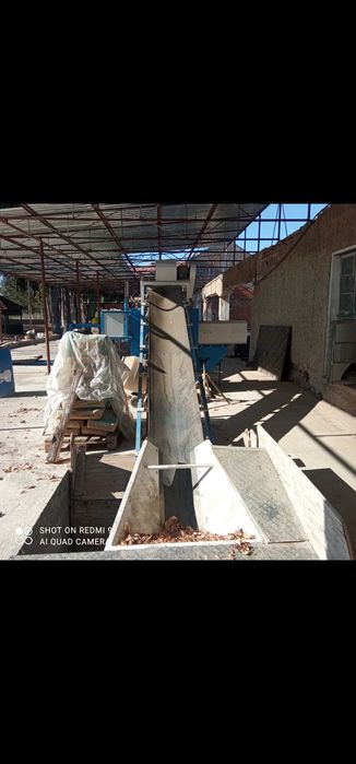 Машина за бетонни блокчета