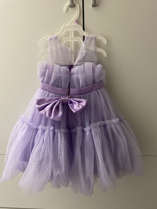 Платье на девочку