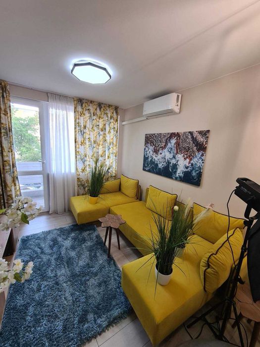 Дава се под наем Тристаен апартамент в Варна, Нептун - 110 кв.м за 918 € - Снимка #1