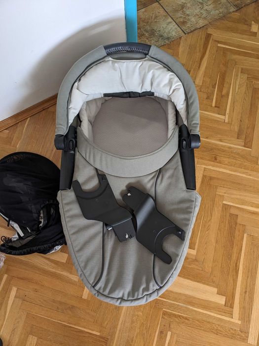 Количка Mutsy Evo 2 + аксесоари към нея