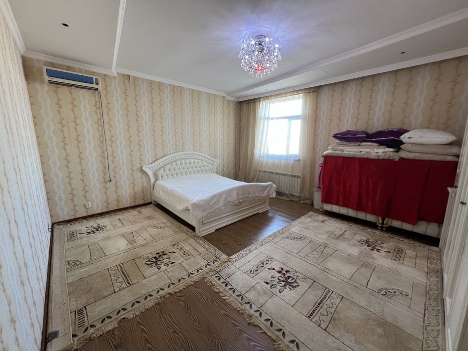 Шоқай көшесінен Коттедж