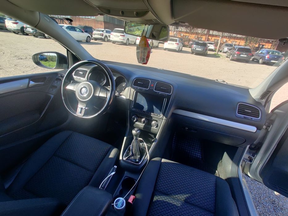 Golf 6 - 1.6 MPI - 105 cai