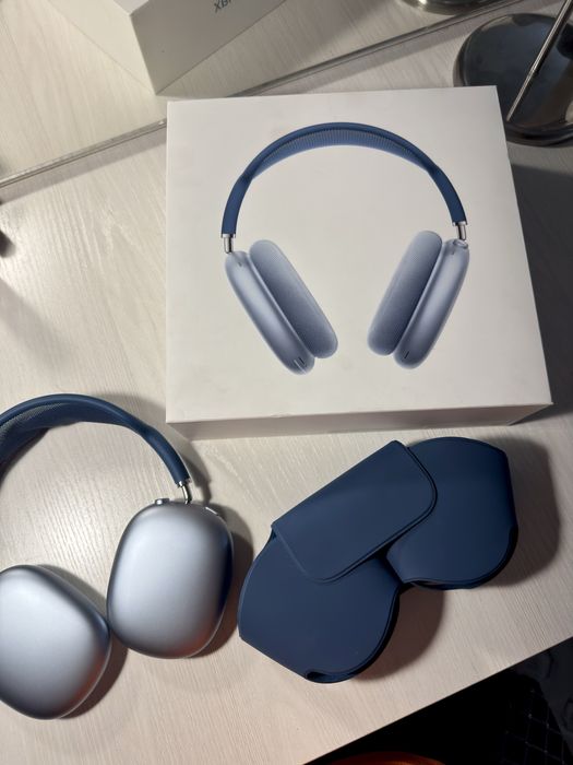 Airpods max Apple