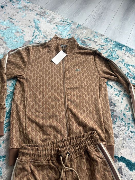 Trening Lacoste barbati,nou