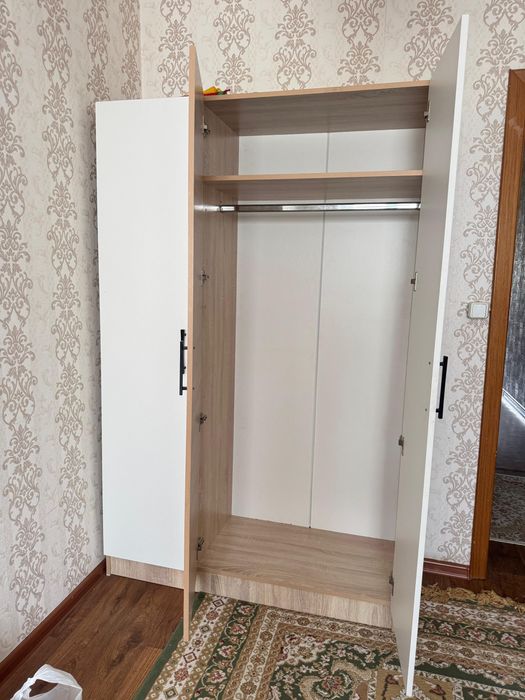 Продается шкаф в хорошем состояние