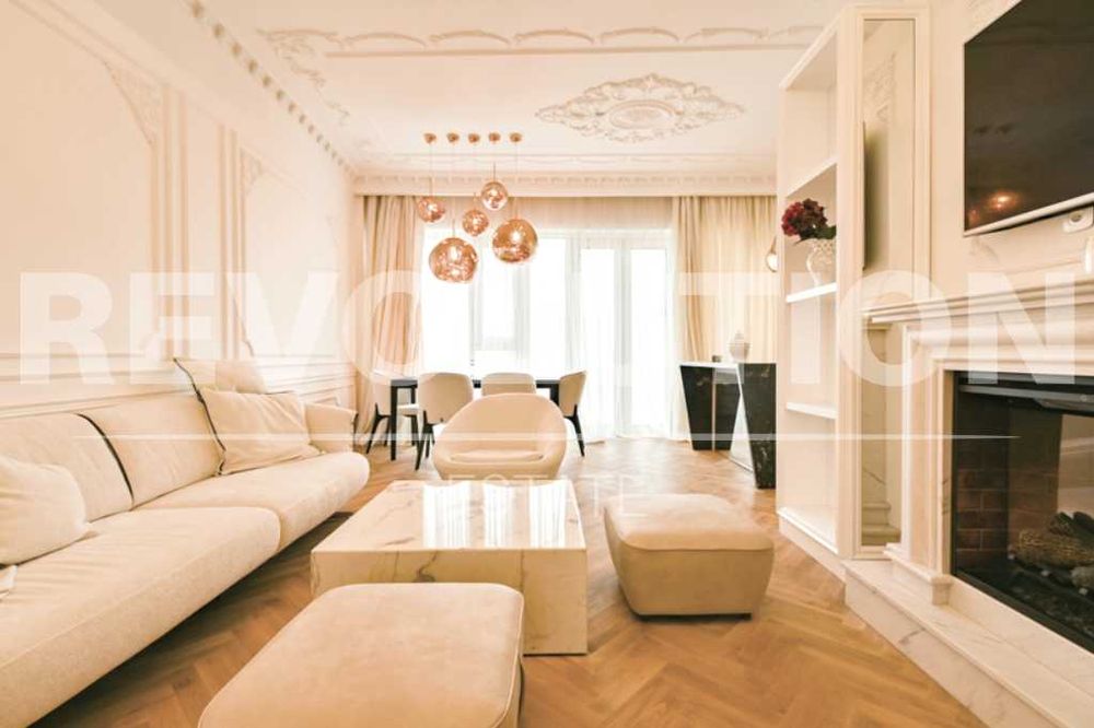 Продава се Тристаен апартамент в София, Лозенец - 143 кв.м за 4950 €/кв.м - Снимка #1