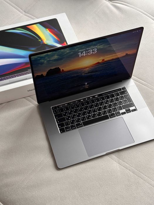 Продам Mackbook pro 16, 2019 года