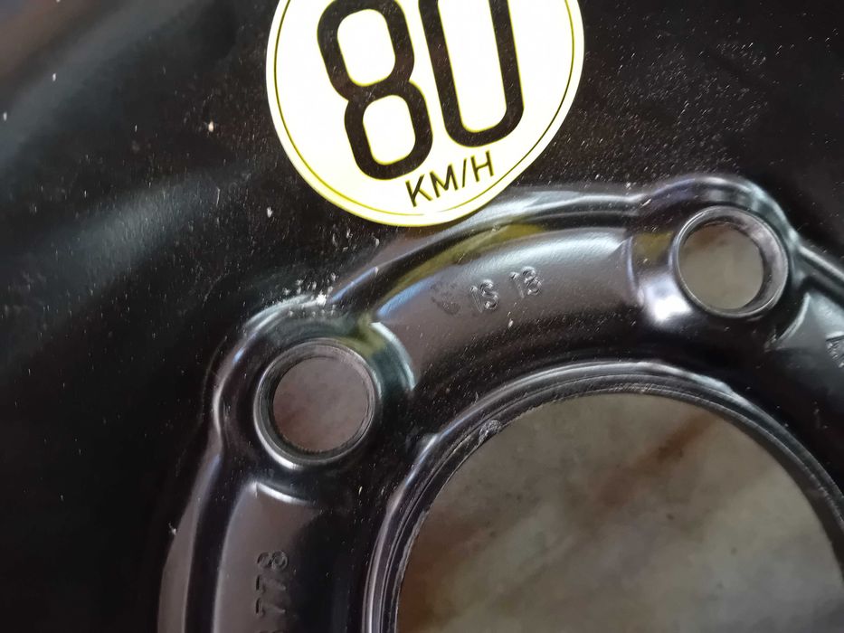 1 бр.гума патерица с крик  135 80 17  за бмв 5 серия