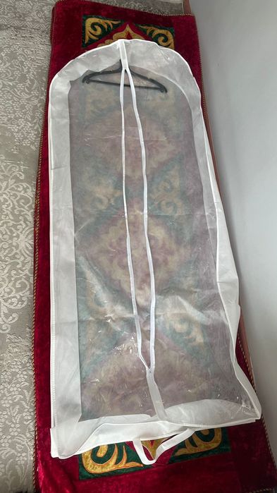 Чехол для свадебного платья