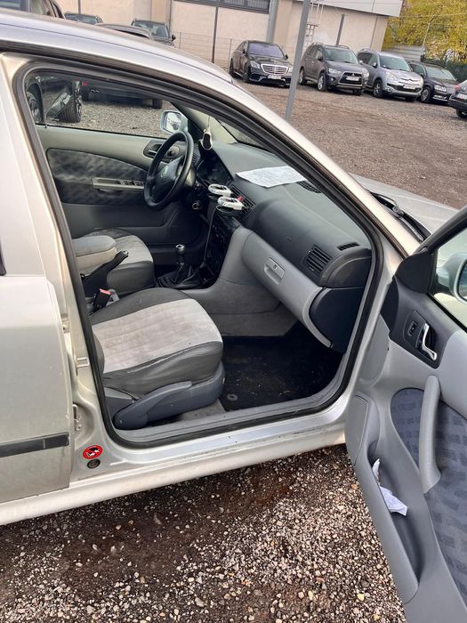 Vând Skoda Octavia 1