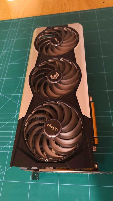 Продавам: видео карта AMD Radeon RX 6900XT 16GB Sapphire Nitro + Special Edition