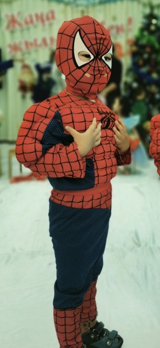 Новогодний костюм Спайдермен на 3-4 года